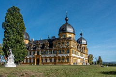 Schloss Seehof